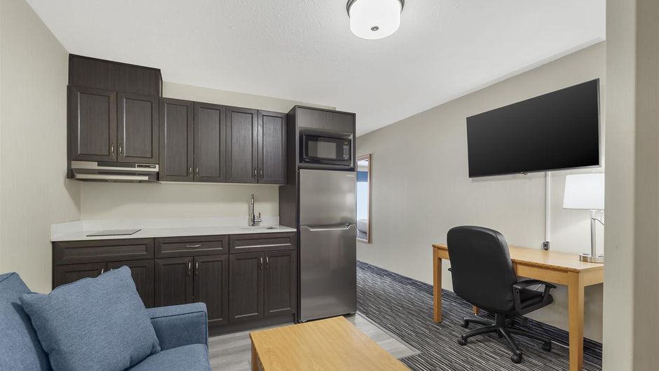 Best Western Grande Prairie Htl & Suites Room