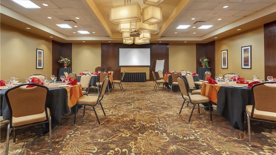 Best Western Cold Lake Inn Restaurant