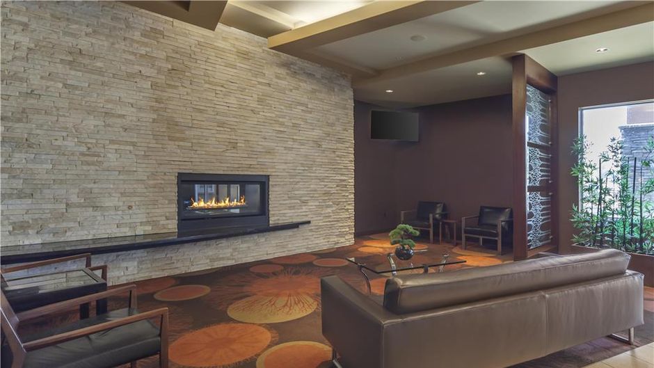 Best Western Cold Lake Inn Lobby