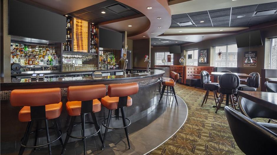 Best Western Cold Lake Inn Restaurant