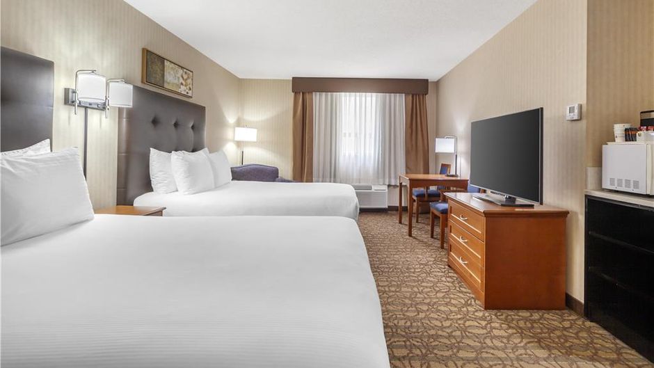 Best Western Cold Lake Inn Room