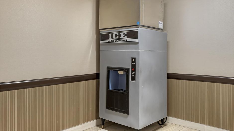 Best Western Plus Red Deer Inn & Suites Other