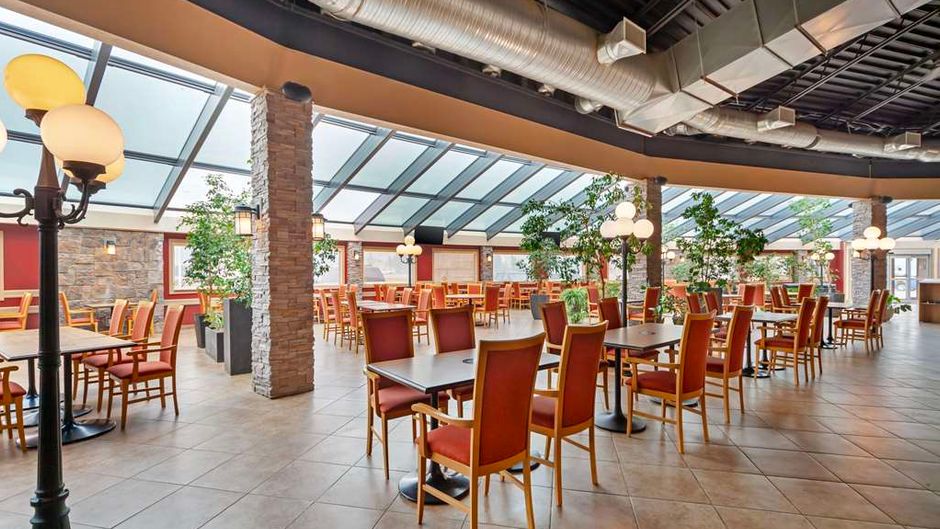 Best Western Plus Mirage Hotel & Resort Restaurant