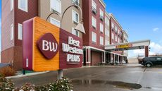 Best Western Plus Chateau Sylvan Lake