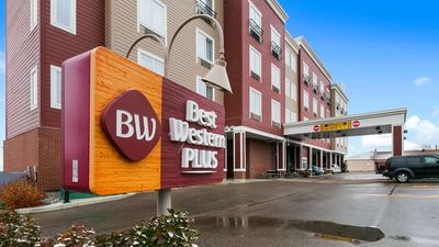 Best Western Plus Chateau Sylvan Lake