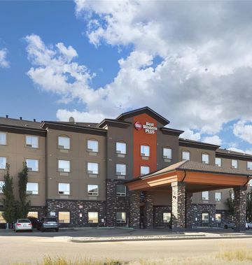 Best Western Plus Sherwood Inn & Suites