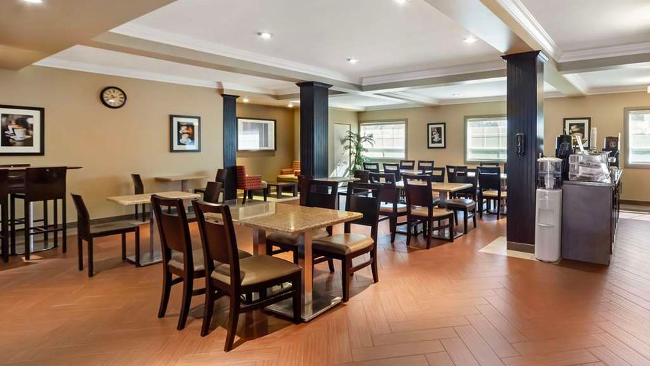 Best Western Plus Peace River Hotel Restaurant