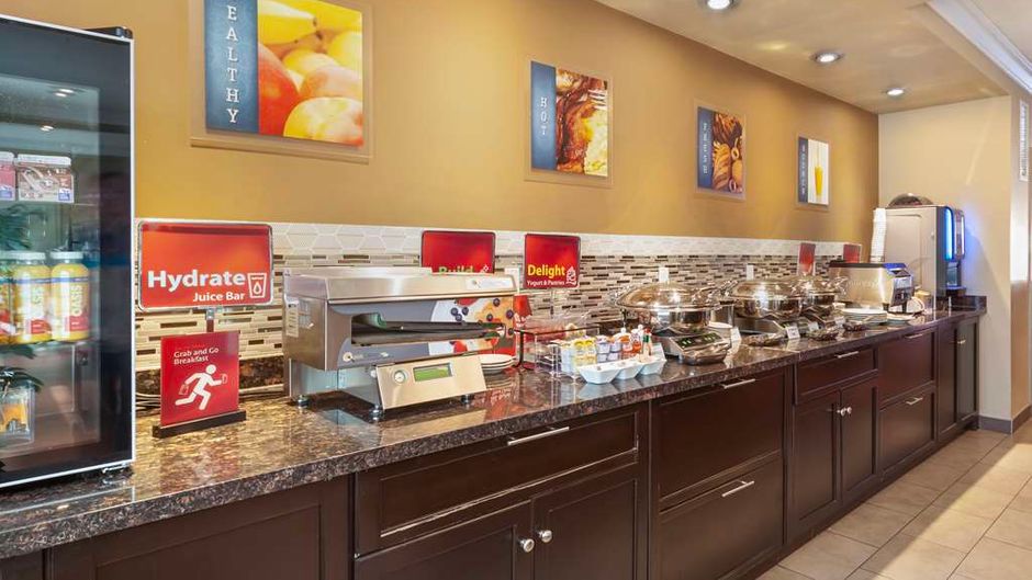 Best Western Plus Peace River Hotel Restaurant