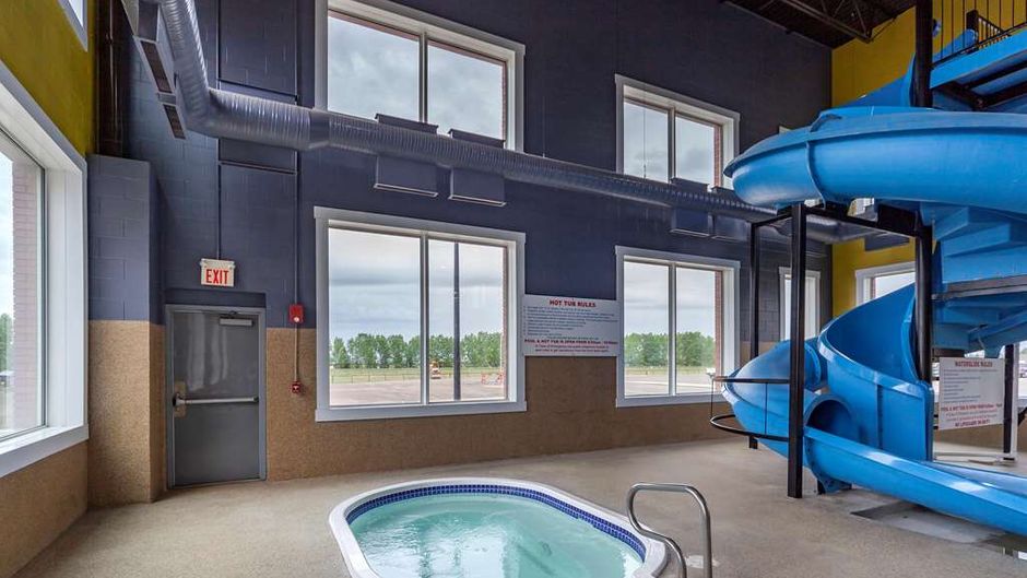Best Western Plus Meridian Hotel Pool