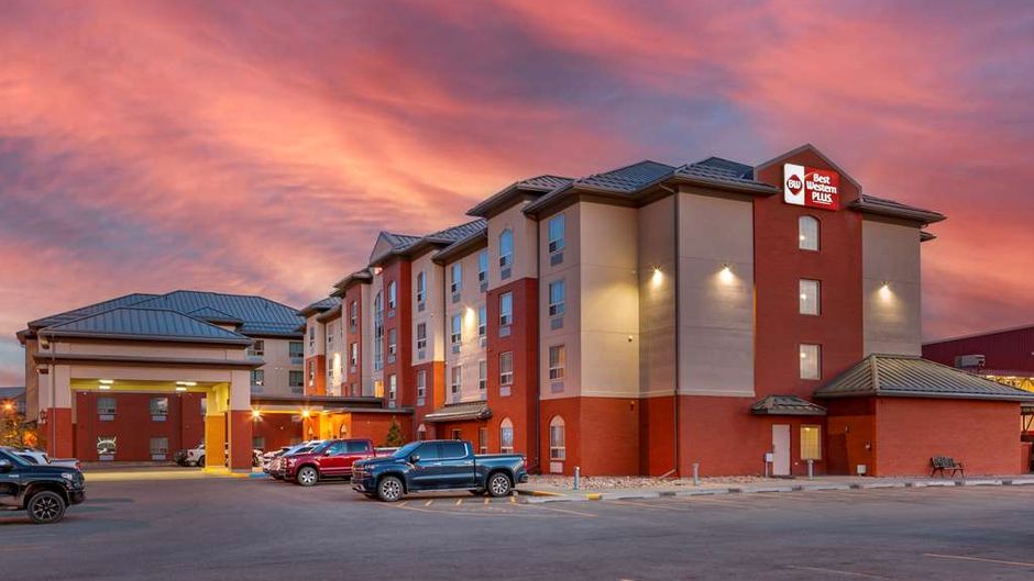 Best Western Plus Meridian Hotel Exterior