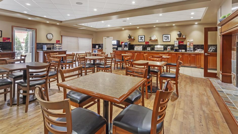 Best Western Plus Meridian Hotel Restaurant