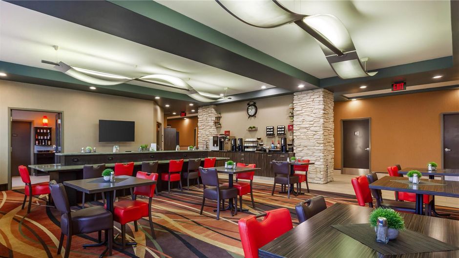 Best Western Plus Drayton Valley All Sts Restaurant