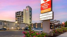 Best Western Plus Kelowna Hotel & Suites