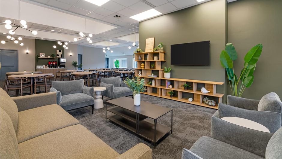 Best Western Plus Burnaby Hotel Restaurant
