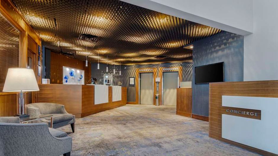 Best Western Premier Chateau Granville Lobby