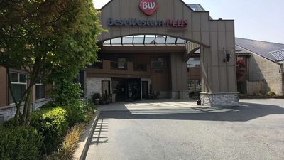 Best Western Plus Langley Inn