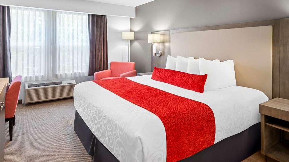 Best Western Cowichan Valley Inn Room