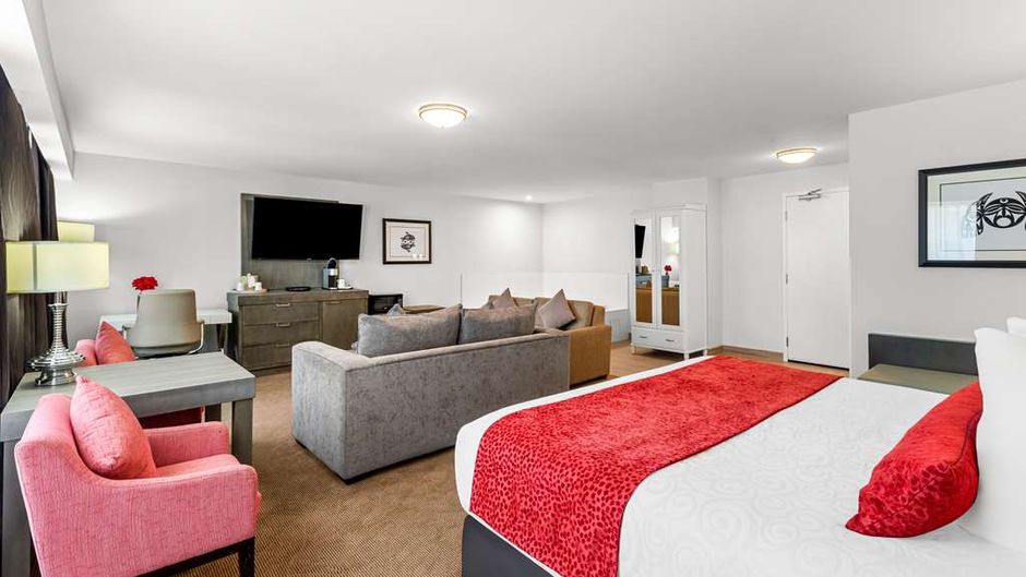 Best Western Cowichan Valley Inn Room