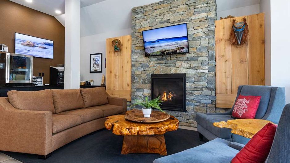 Best Western Tin Wis Resort Lodge Lobby