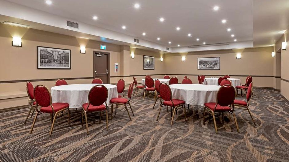 Best Western Plus Baker Street Inn Meeting