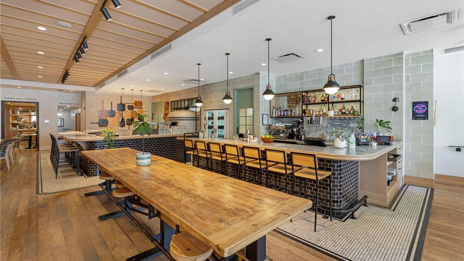 Best Western Plus Baker Street Inn Restaurant