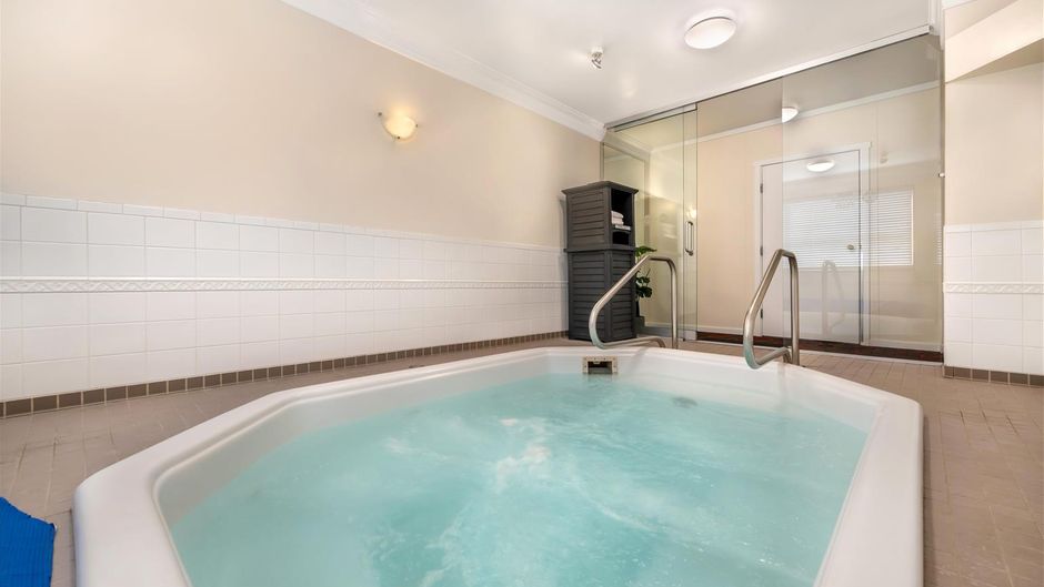 Best Western Plus Columbia River Hotel Spa