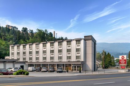 Best Western Plus Columbia River Hotel