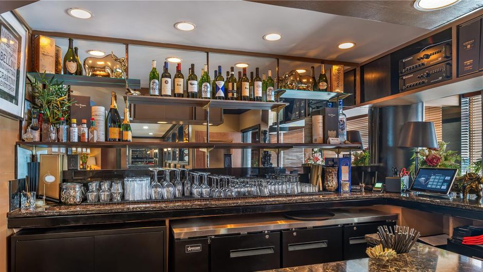 Best Western Plus Columbia River Hotel Restaurant