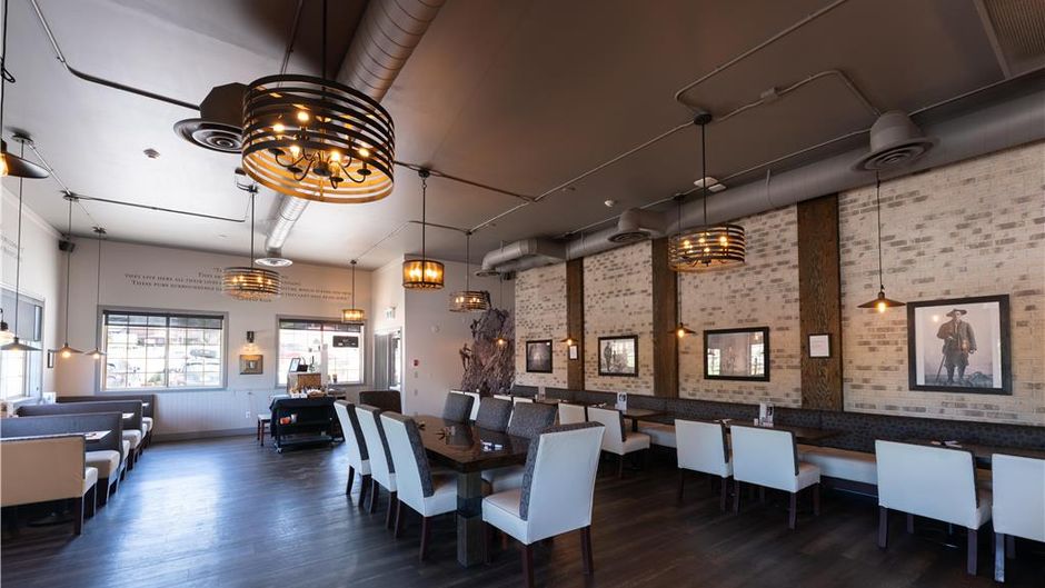 Prestige Radium Hot Springs Resort Restaurant
