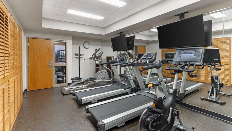 Best Western Plus Pembina Inn & Suites Health