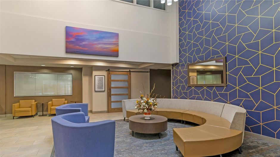 Best Western Plus Pembina Inn & Suites Lobby