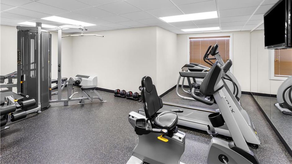 Best Western Thompson Hotel & Suites Health