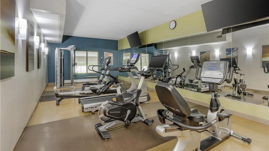 Best Western Plus Winnipeg West Health