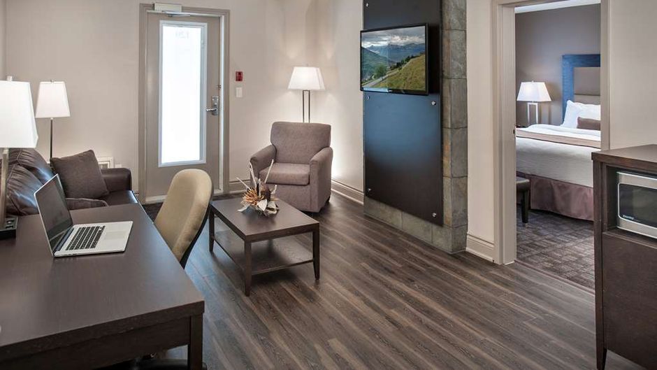 Best Western Plus Moncton Suite