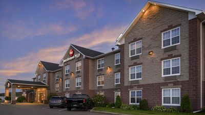 Best Western Plus Grand Sault Htl Suites