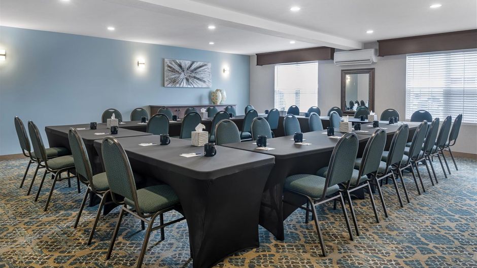 Best Western Plus Grand Sault Htl Suites Meeting
