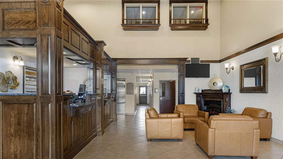 Best Western Plus Fredericton Htl Suites Lobby