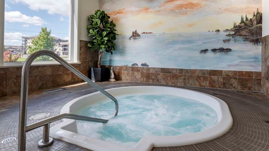 Best Western Plus Edmundston Hotel Spa