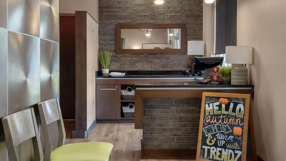 Best Western Plus Dartmouth Hotel & Stes Restaurant