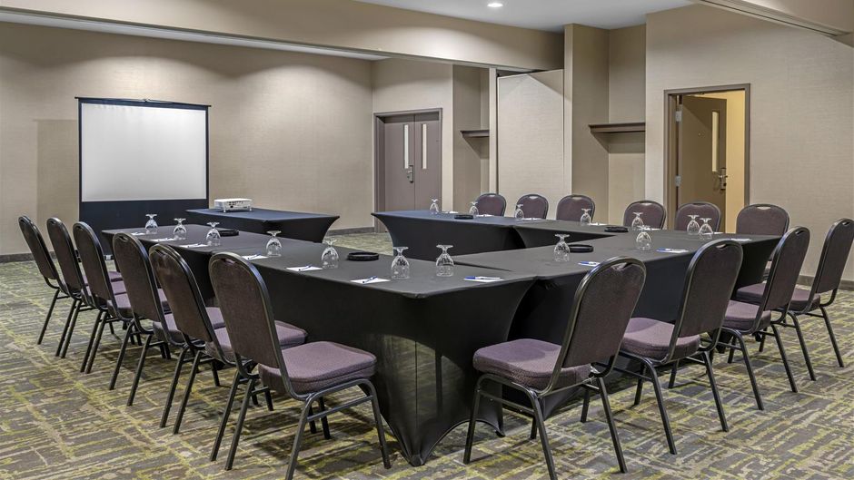 Best Western Plus Dartmouth Hotel & Stes Meeting