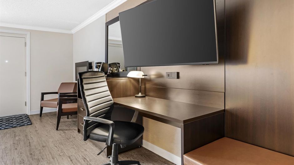 Best Western Plus Dryden Hotel Conf Ctr Room