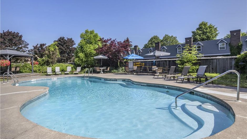 Best Western Fireside Inn Pool