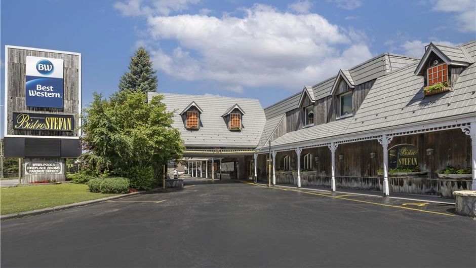 Best Western Fireside Inn Exterior