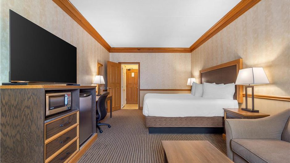 Best Western Parkway Inn & Conf Centre Room