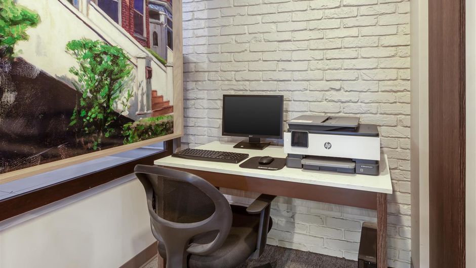 Best Western Belleville Other