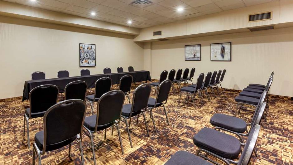 Best Western Plus Toronto Airport Hotel Meeting