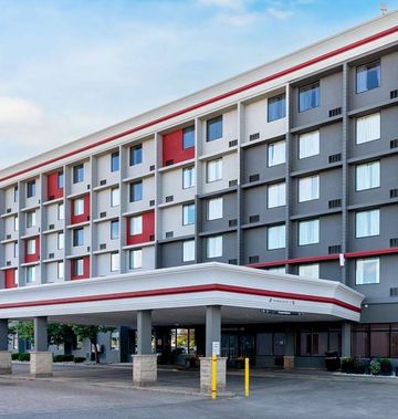 Best Western Plus Toronto Airport Hotel