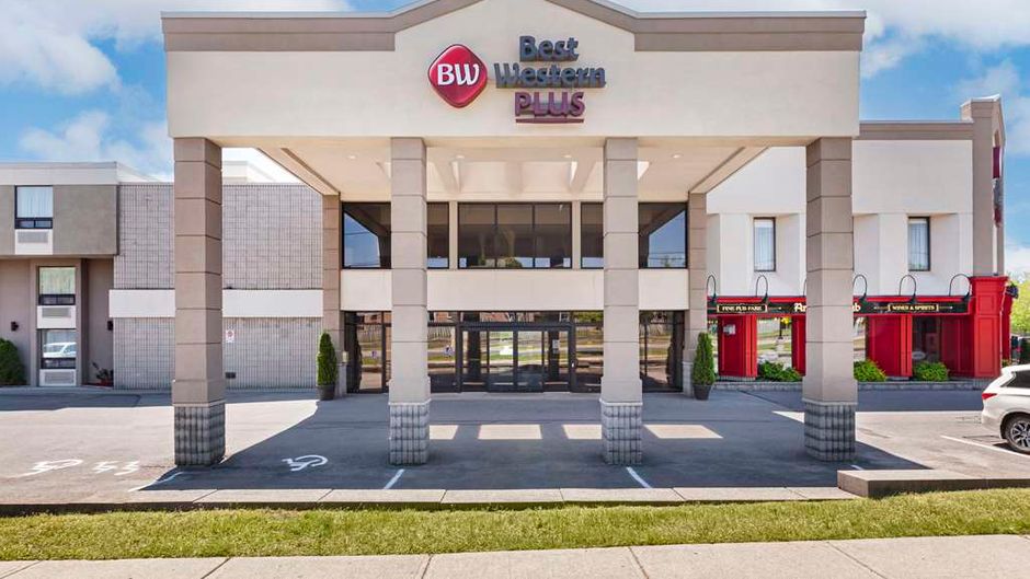 Best Western Plus Cobourg Inn & Conv Ctr Exterior