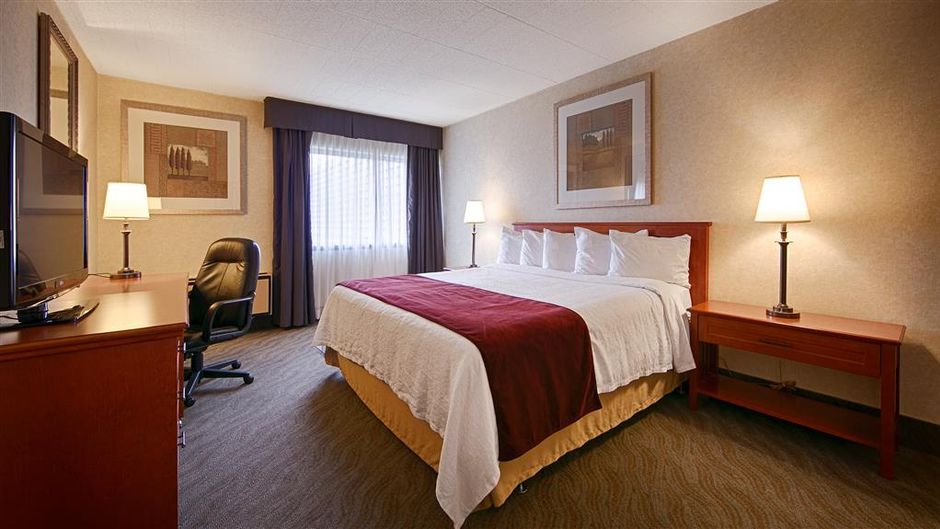 Best Western North Bay Suite