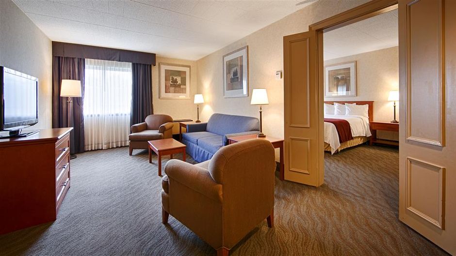 Best Western North Bay Suite
